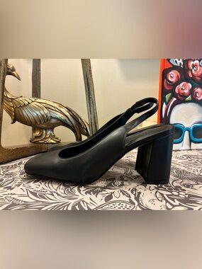 RKKINLEY-PU heels, NWOB from Nordstrom Rack, sz. 7.5